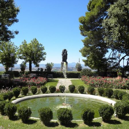 Appartamento Il Duomo 1 Osimo Esterno foto
